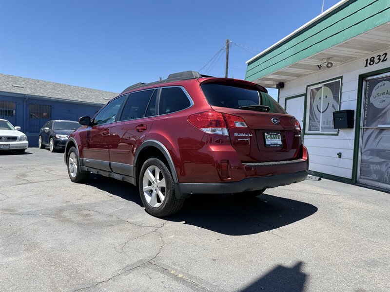 2014 Subaru Outback 2.5i Limited - Photo 15 - Roy, UT 84067