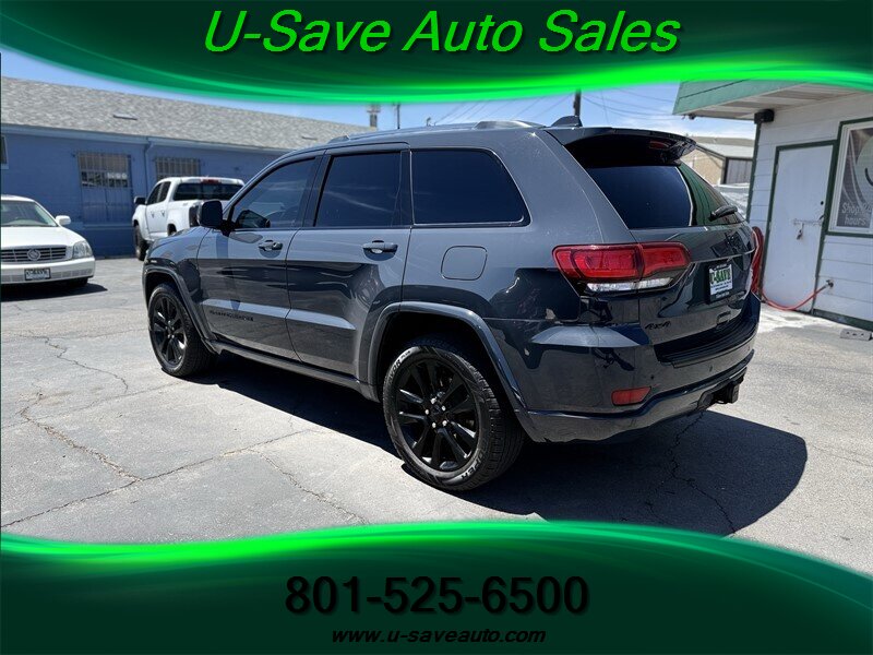 2018 Jeep Grand Cherokee Laredo - Photo 3 - Roy, UT 84067
