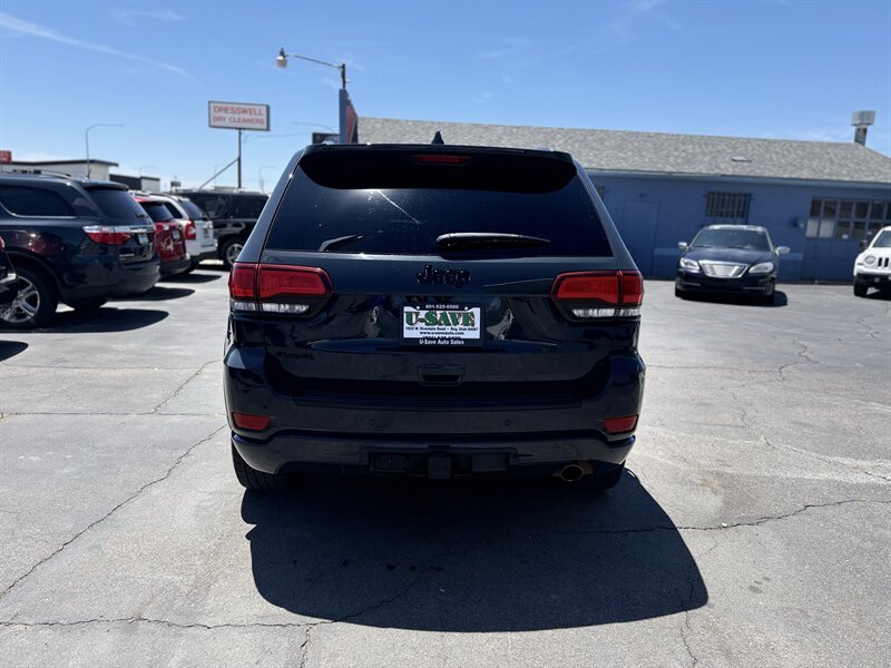 2018 Jeep Grand Cherokee Laredo - Photo 4 - Roy, UT 84067