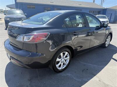 2011 Mazda Mazda3 i Touring   - Photo 5 - Roy, UT 84067
