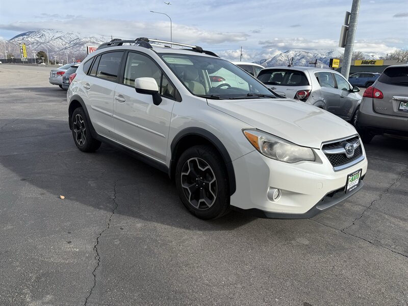 2014 Subaru XV Crosstrek 2.0i Premium - Photo 2 - Roy, UT 84067