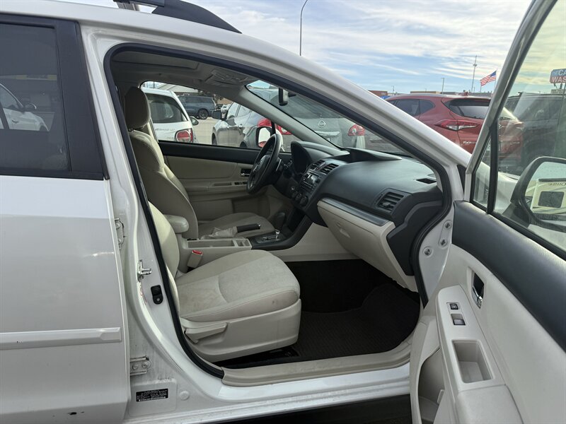2014 Subaru XV Crosstrek 2.0i Premium - Photo 10 - Roy, UT 84067