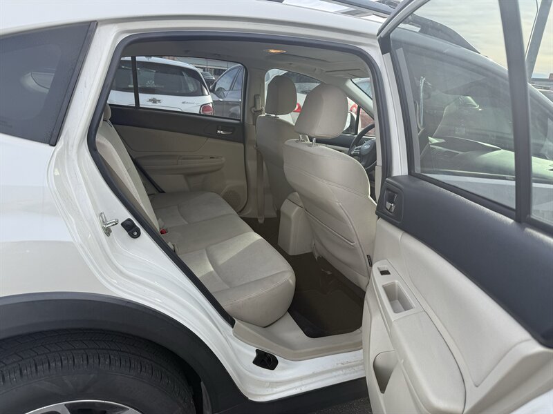 2014 Subaru XV Crosstrek 2.0i Premium - Photo 11 - Roy, UT 84067