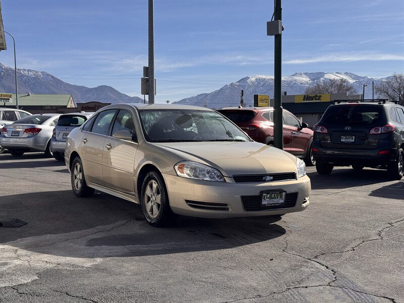 2009 Chevrolet Impala LT   - Photo 1 - Roy, UT 84067