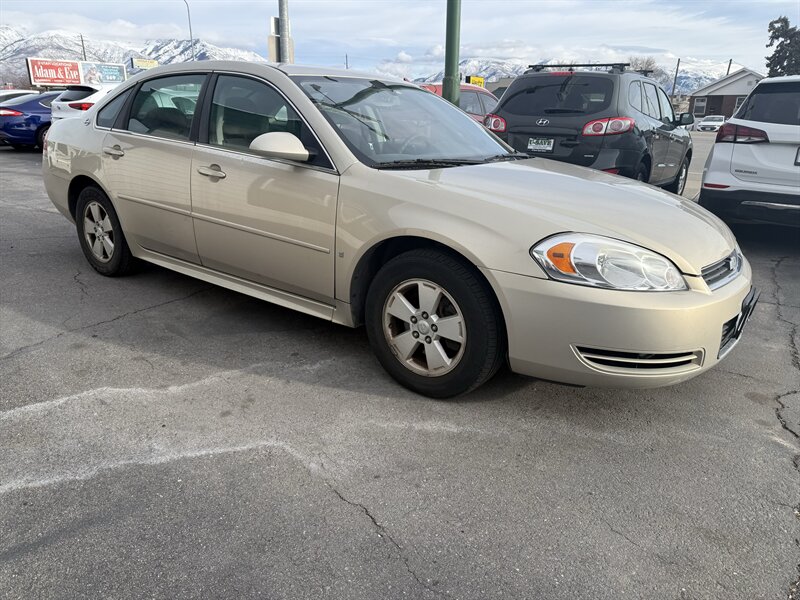 2009 Chevrolet Impala LT - Photo 2 - Roy, UT 84067