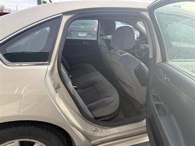 2009 Chevrolet Impala LT - Photo 9 - Roy, UT 84067