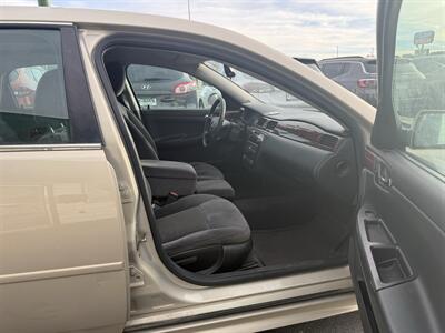 2009 Chevrolet Impala LT - Photo 8 - Roy, UT 84067