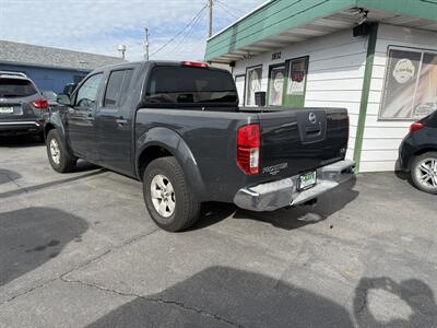 2012 Nissan Frontier SV V6   - Photo 6 - Roy, UT 84067
