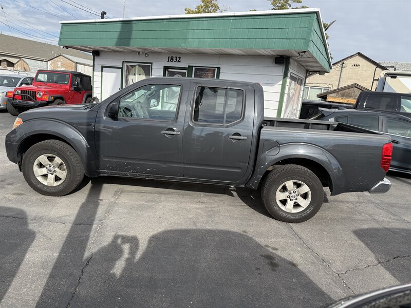 2012 Nissan Frontier SV V6   - Photo 3 - Roy, UT 84067