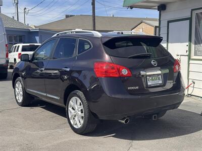 2011 Nissan Rogue SL   - Photo 5 - Roy, UT 84067