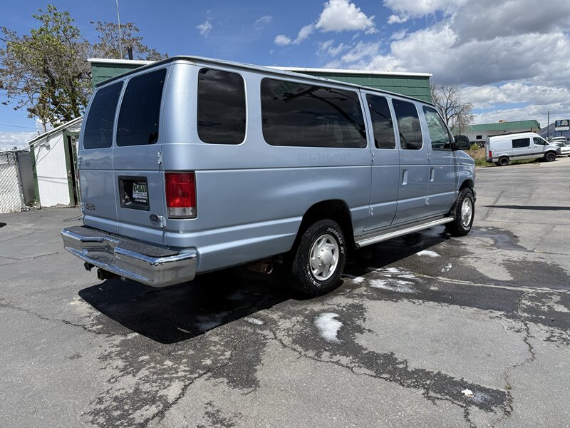 2000 Ford E-350 XLT SD - Photo 5 - Roy, UT 84067