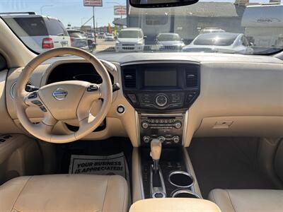 2013 Nissan Pathfinder SL   - Photo 8 - Roy, UT 84067