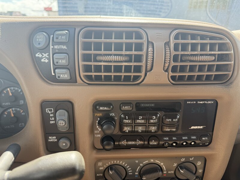 2000 Chevrolet Blazer LT - Photo 17 - Roy, UT 84067