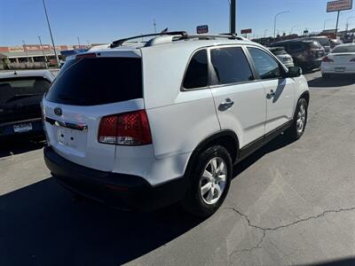 2011 Kia Sorento LX   - Photo 24 - Roy, UT 84067