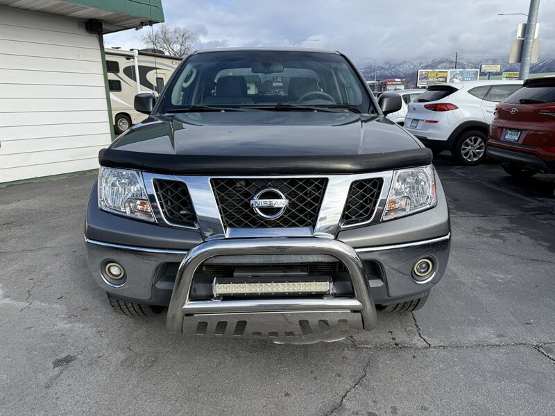2009 Nissan Frontier SE's photo