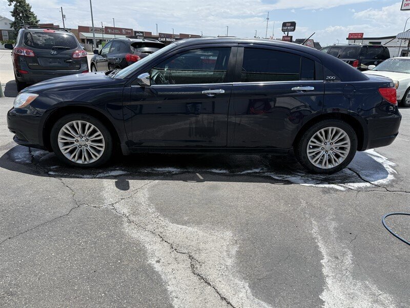 2012 Chrysler 200 Limited - Photo 16 - Roy, UT 84067