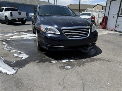 2012 Chrysler 200 Limited - Photo 6 - Roy, UT 84067