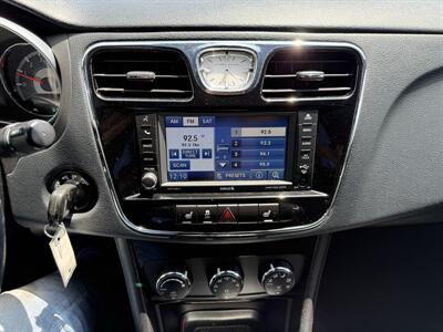 2012 Chrysler 200 Limited - Photo 26 - Roy, UT 84067