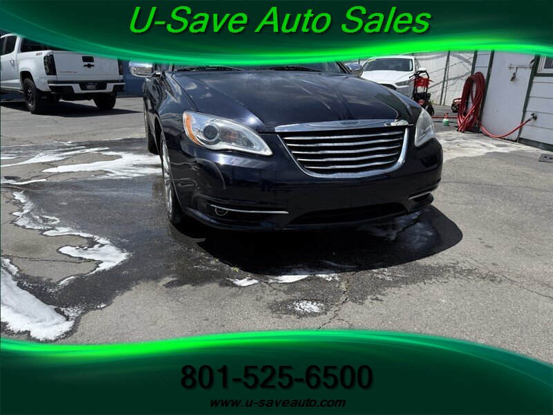 2012 Chrysler 200 Limited - Photo 6 - Roy, UT 84067