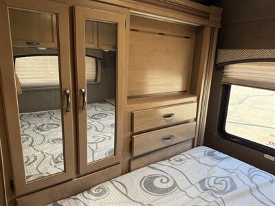 2018 THOR MOTOR RV   - Photo 6 - Roy, UT 84067