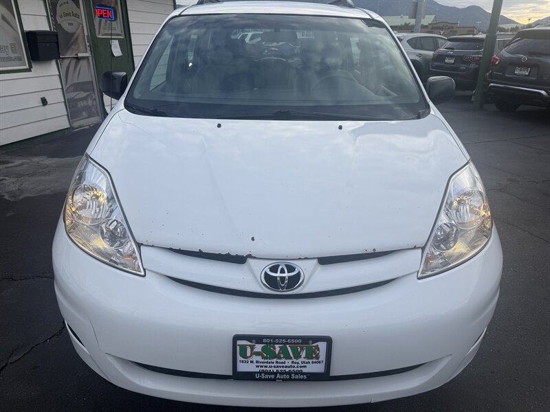 2008 Toyota Sienna