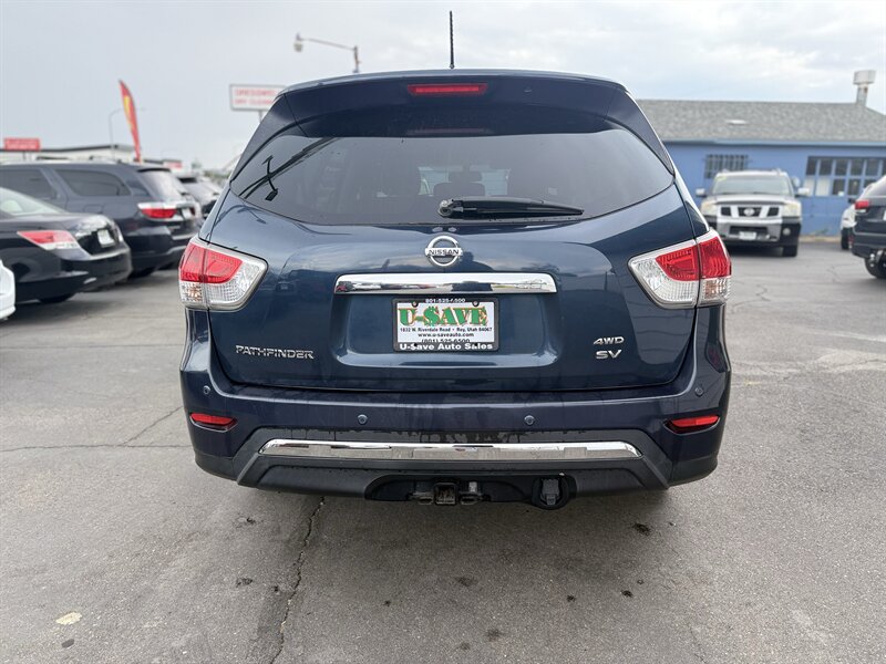 2015 Nissan Pathfinder SV - Photo 6 - Roy, UT 84067