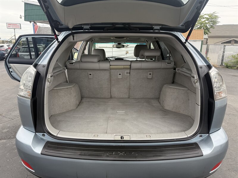 2004 Lexus RX 330   - Photo 17 - Roy, UT 84067