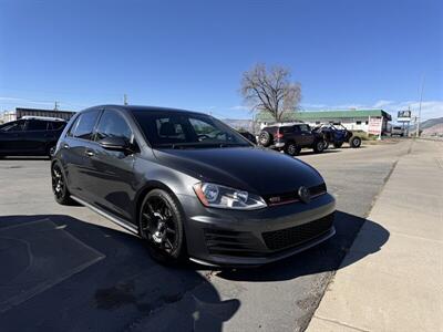 2017 Volkswagen Golf GTI SE  