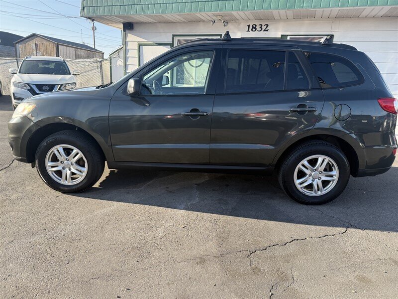2012 Hyundai SANTA FE GLS - Photo 4 - Roy, UT 84067