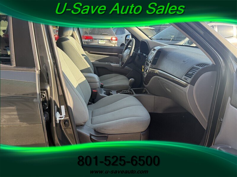 2012 Hyundai SANTA FE GLS - Photo 14 - Roy, UT 84067