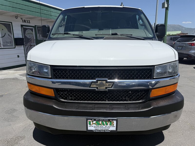 2017 Chevrolet Express LT 3500  
