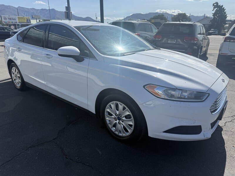 2014 Ford Fusion S - Photo 3 - Roy, UT 84067