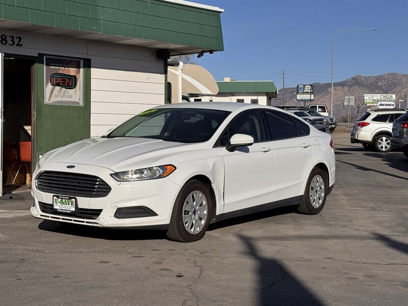 2014 Ford Fusion S