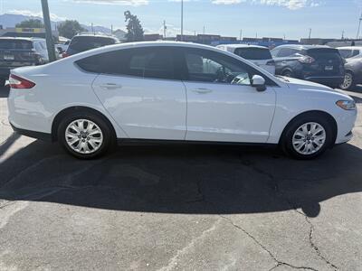 2014 Ford Fusion S   - Photo 8 - Roy, UT 84067