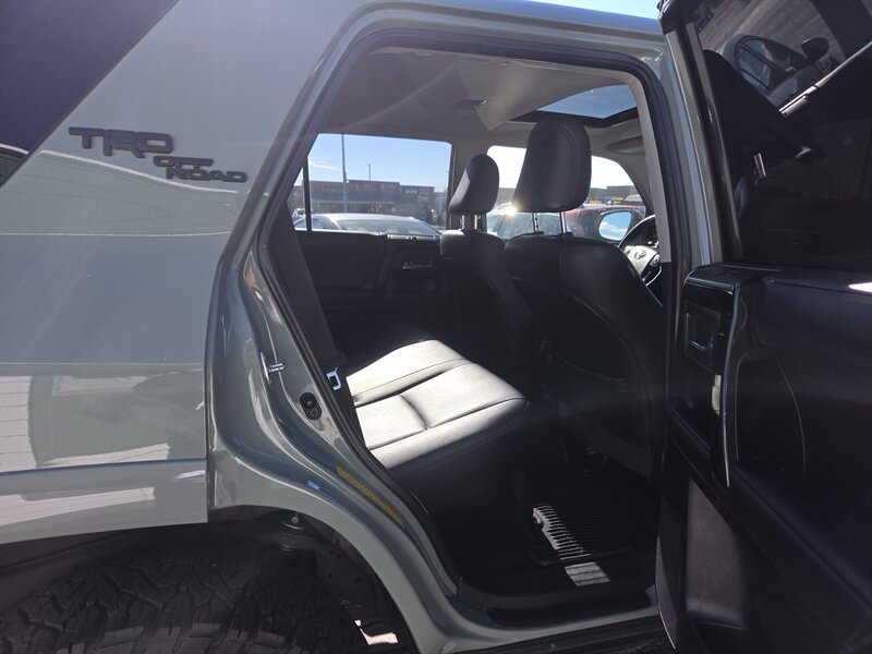 2023 Toyota 4Runner TRD Off-Road - Photo 10 - Roy, UT 84067