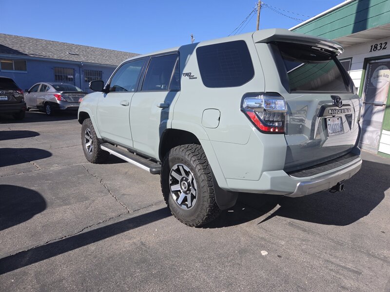 2023 Toyota 4Runner TRD Off-Road - Photo 4 - Roy, UT 84067