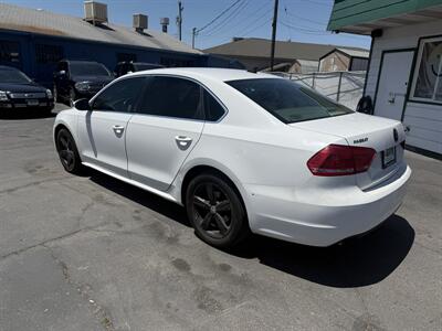 2012 Volkswagen Passat SE   - Photo 5 - Roy, UT 84067