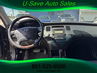 2011 Hyundai Azera Limited - Photo 8 - Roy, UT 84067