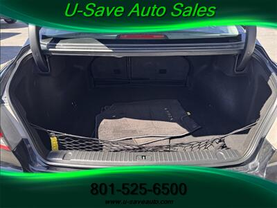 2011 Hyundai Azera Limited - Photo 11 - Roy, UT 84067