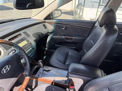 2011 Hyundai Azera Limited   - Photo 7 - Roy, UT 84067
