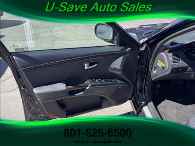 2011 Hyundai Azera Limited - Photo 5 - Roy, UT 84067