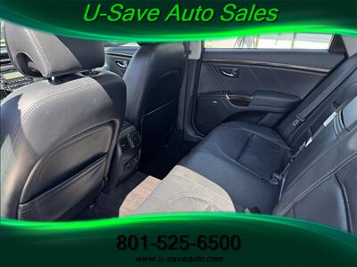 2011 Hyundai Azera Limited - Photo 10 - Roy, UT 84067