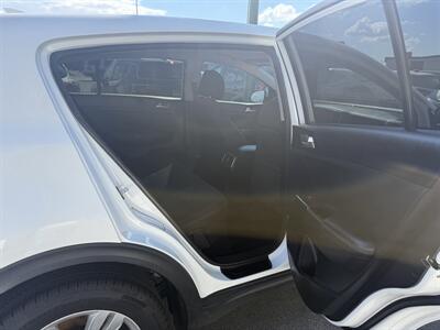 2019 Kia Sportage LX   - Photo 10 - Roy, UT 84067
