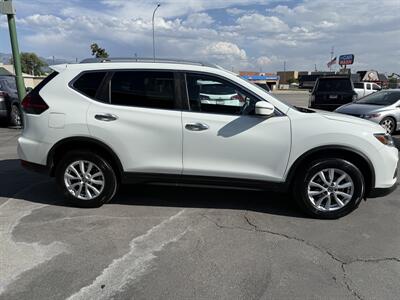 2018 Nissan Rogue SV   - Photo 5 - Roy, UT 84067
