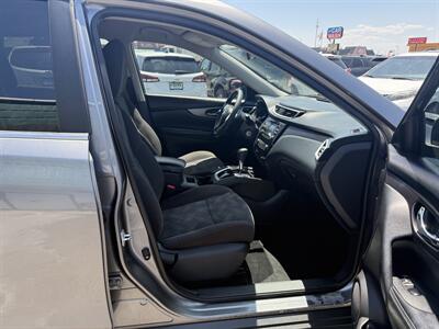 2016 Nissan Rogue S   - Photo 7 - Roy, UT 84067