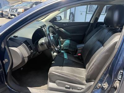 2007 Nissan Altima 3.5 SL   - Photo 9 - Roy, UT 84067