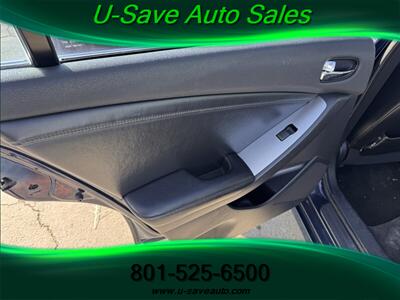2007 Nissan Altima 3.5 SL   - Photo 8 - Roy, UT 84067