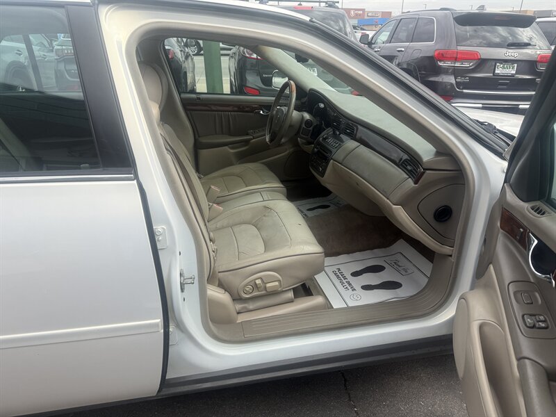 2005 Cadillac DeVille - Photo 11 - Roy, UT 84067