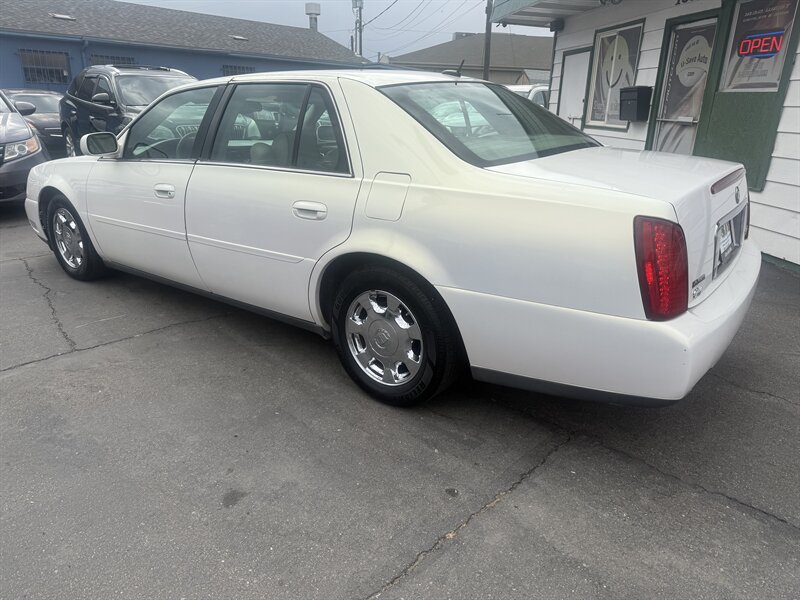 2005 Cadillac DeVille - Photo 5 - Roy, UT 84067