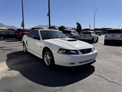 2004 Ford Mustang Deluxe   - Photo 2 - Roy, UT 84067